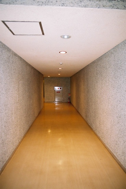 0114_hall.jpg